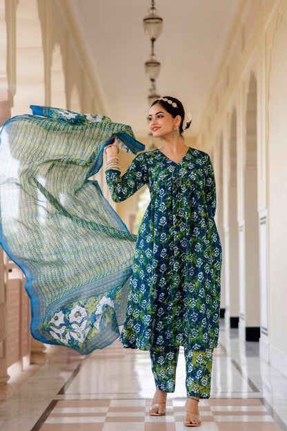 Women Printed A-Line Kurta and Pant Set with Dupatta Set