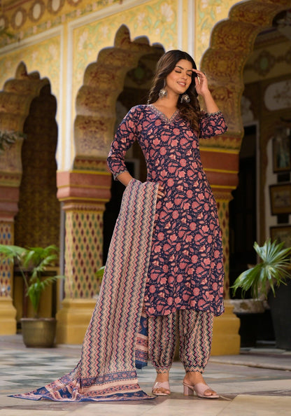 Women Printed Kurta Set With Pant and dupatta