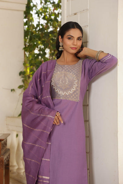 Floral Embroidered Kurta Set with Solid Trousers and Chanderi Silk Dupatta