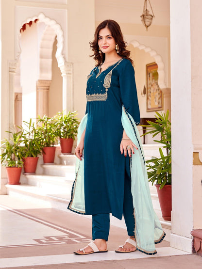 Women's Beautiful Petrol Colour Kurta With Pant And  Dupatta