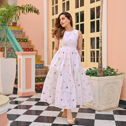 Women Floral Print Faired Gown