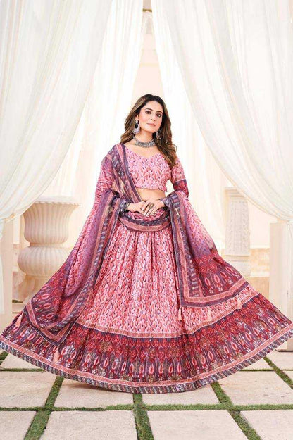 Chinon Lehenga