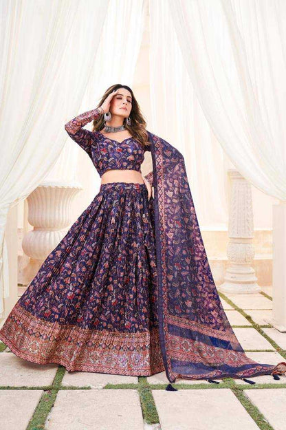 Chinon Lehenga